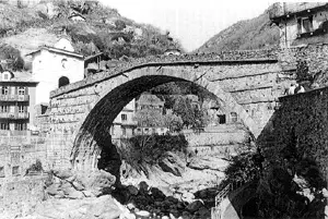 ancient bridge by Romans | Pons Fabricius in Rome, Italy
